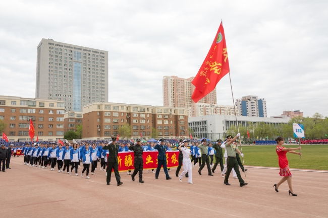 巩留县农村人口2019_巩留县委书记熊瑞(2)